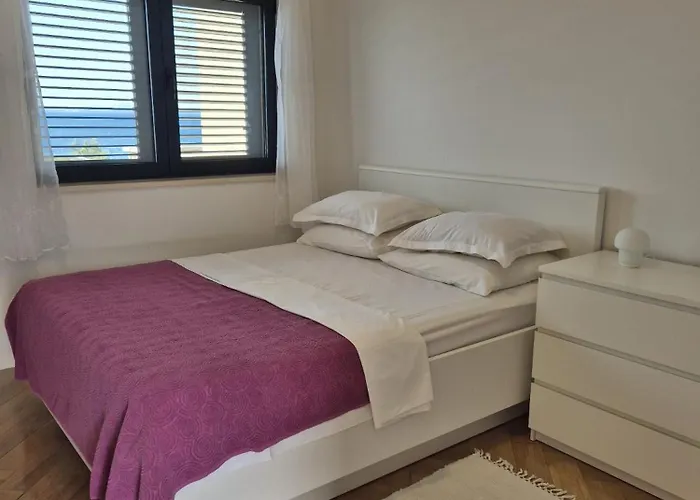 Apartments With Sea View Kozino