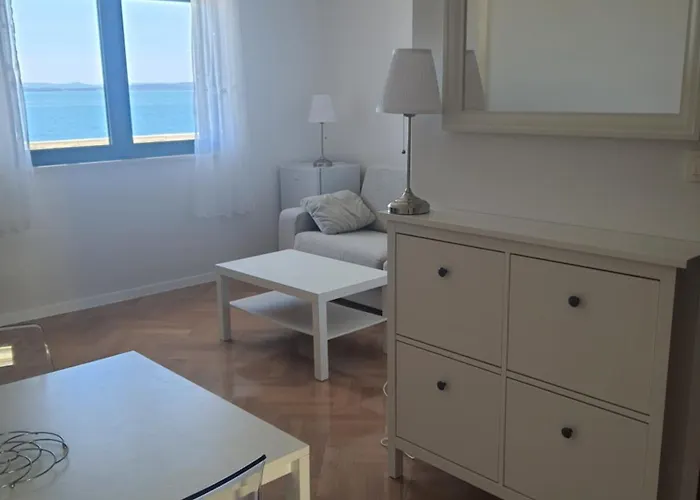 Apartments With Sea View