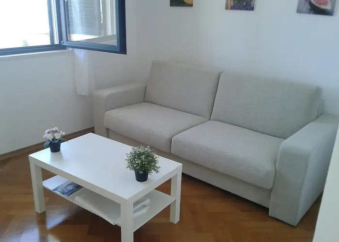 Apartment Apartments With Sea View