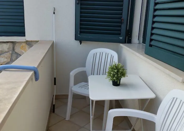 With Sea View Appartamento